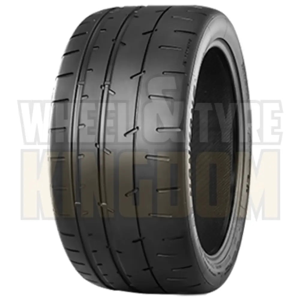 Nankang CR-S 235/45R17 - Tyres